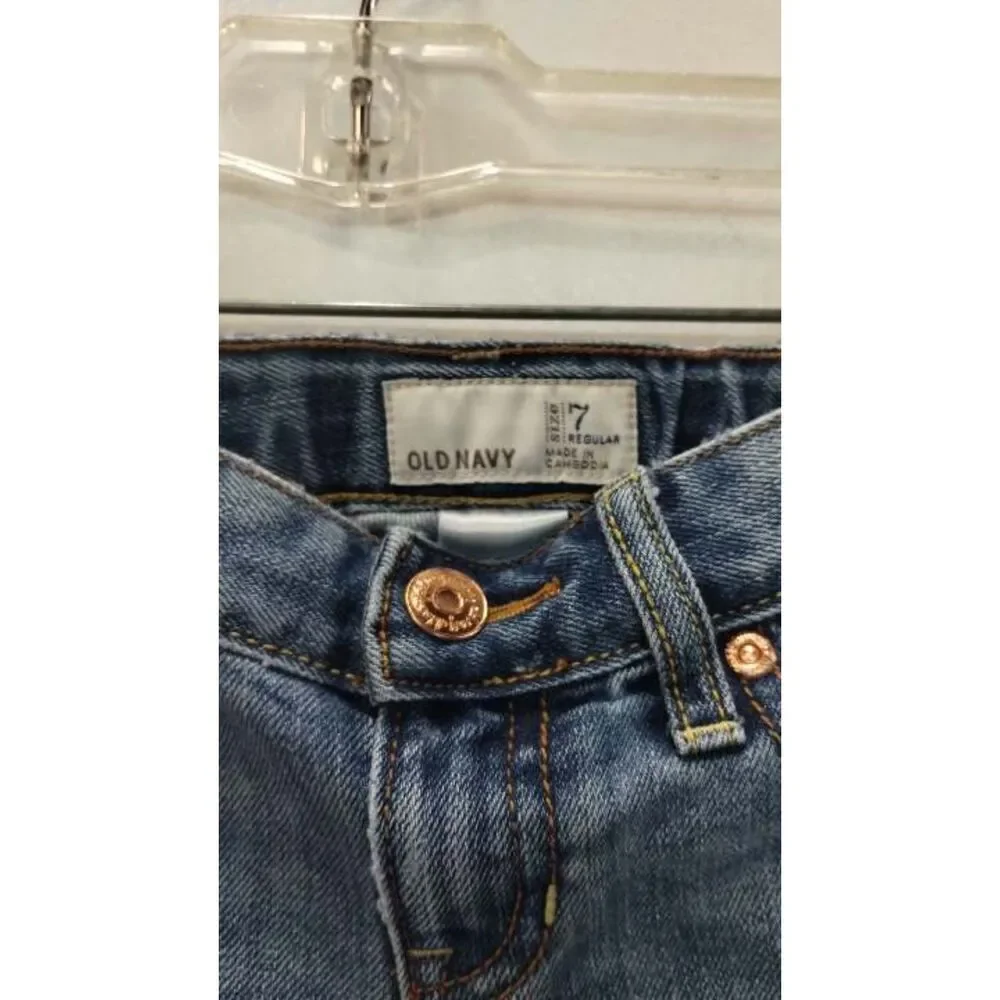 Old Navy Girls Size 7 medium wash‎ capri denim jeans